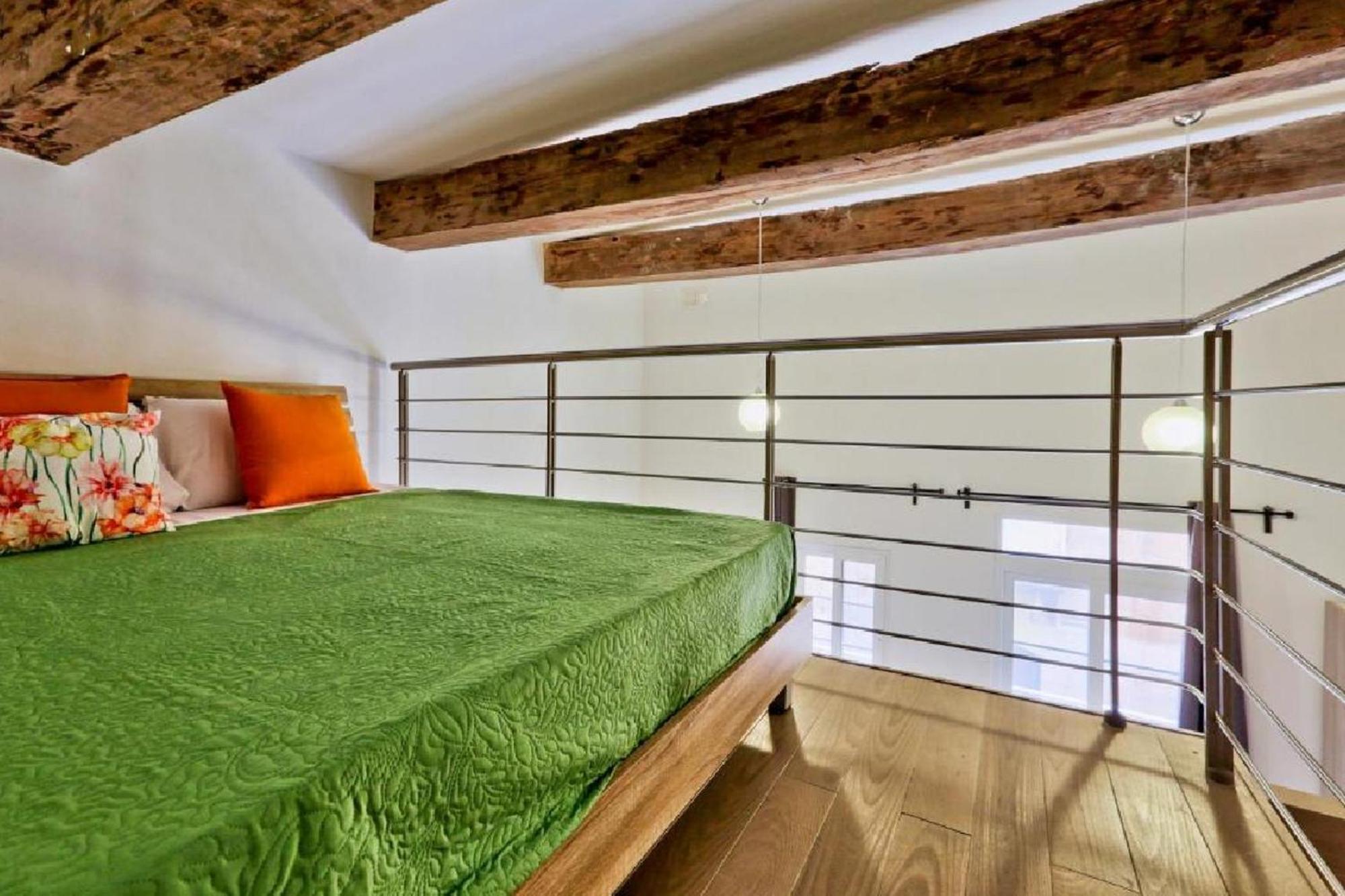 Exquisite 3-Bedroom Duplex Penthouse With Jacuzzi In Valletta Centre Valeta Exterior foto
